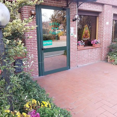 Hotel Emilia Modena Exterior photo