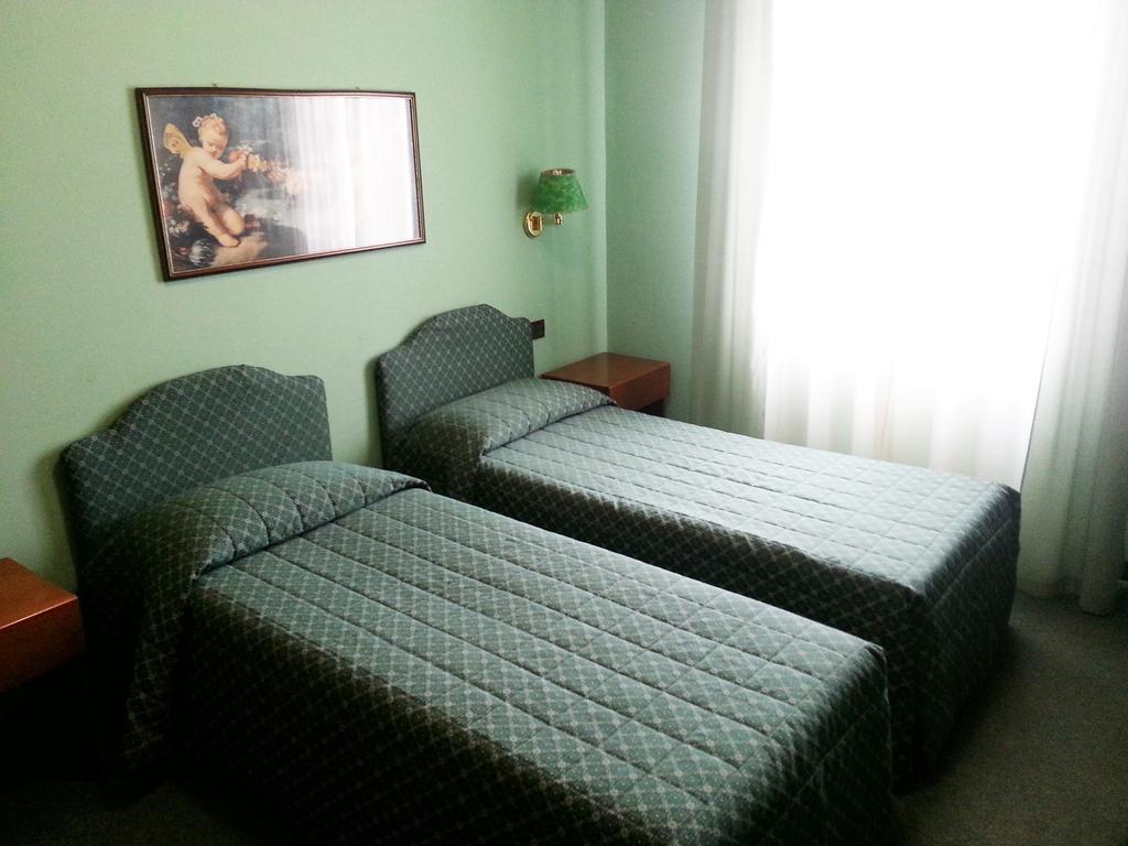 Hotel Emilia Modena Room photo
